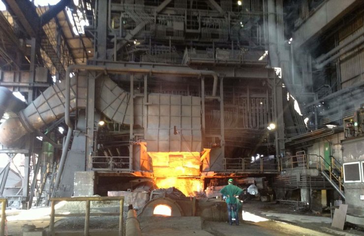China plans to tighten emissions controls at steel mills