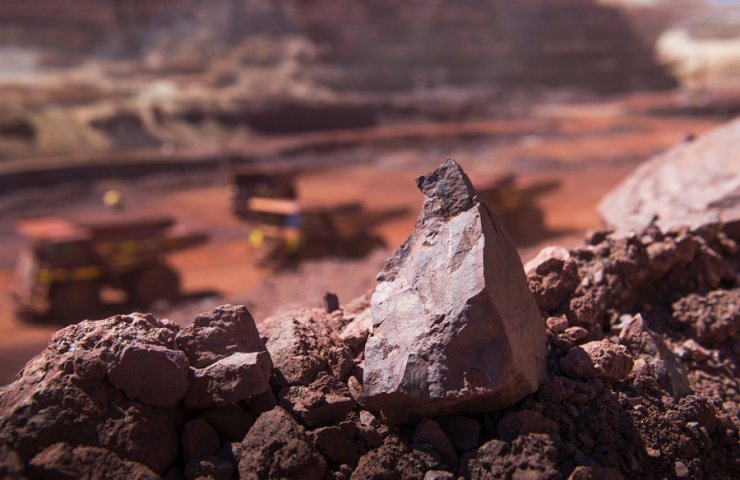 World iron ore prices are already below $ 100 per ton