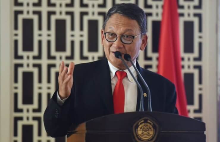 Indonesia blocks export of metals and invites investors to process them