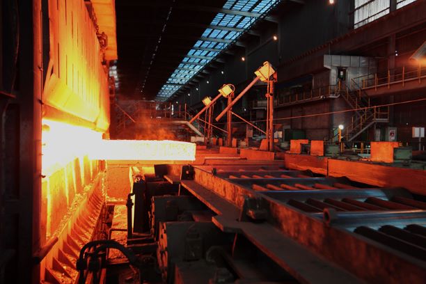 Russian factories reduce steel production