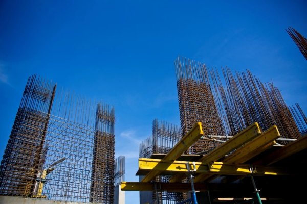 Prices for metal products in the high summer construction season decreased by 15%