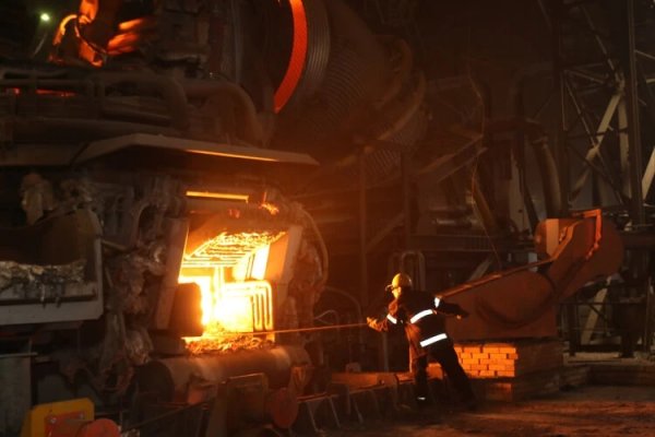 The list of measures to support domestic metallurgists includes a moratorium on bankruptcy