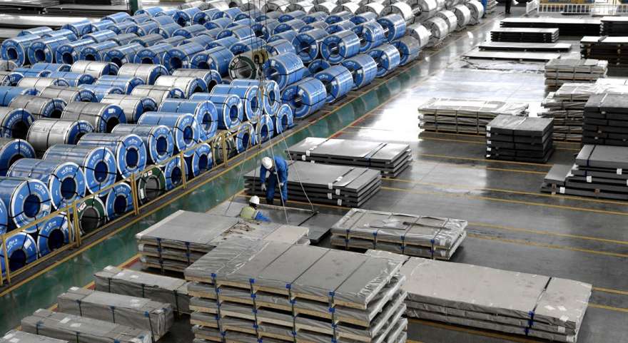 steel production in China has fallen below 1 billion tons