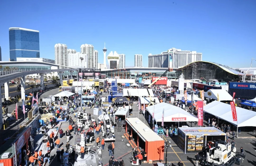 Las Vegas exhibitors speak positively about large steel-consuming projects