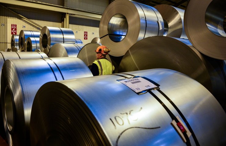 Steel prices in Europe fell to an annual minimum