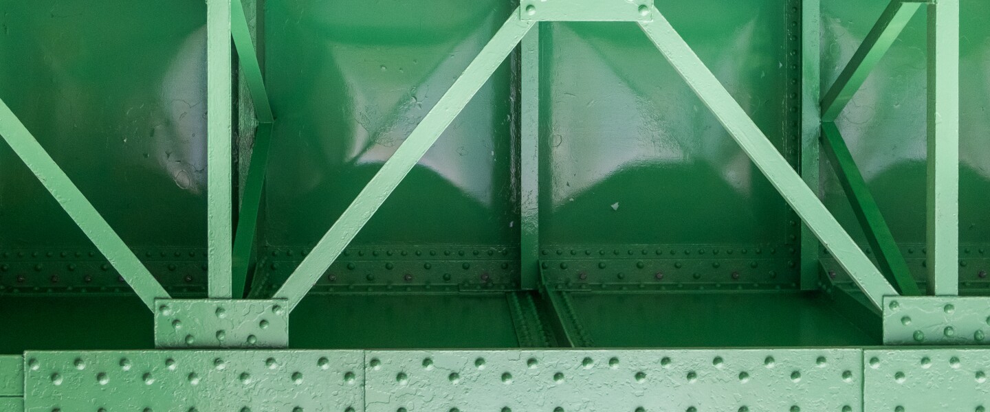 The European market of "green" steel is slowed down due to lower demand; the Stegra and Marcegaglia projects are progressing