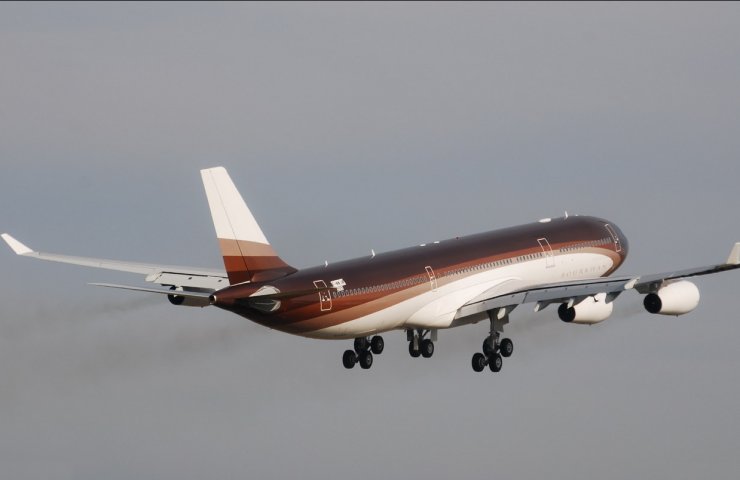 5 of the 10 most expensive aircraft belongs to the Russian metallurgists