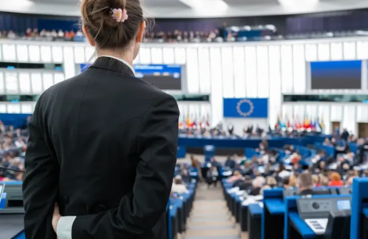 The European Parliament has approved measures to replace protective coatings made of steel