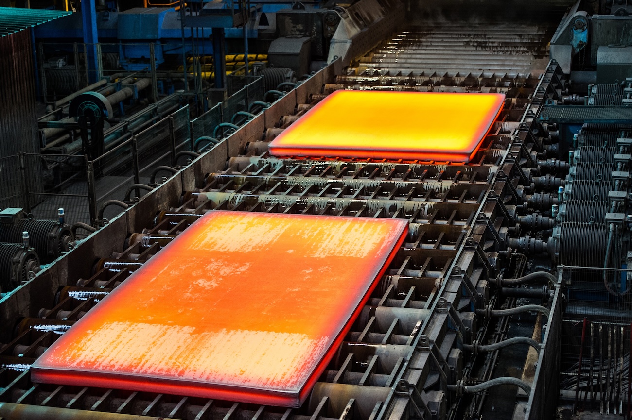 The prices of thick-sheet steel in Europe are slightly increasing during the period of market stability