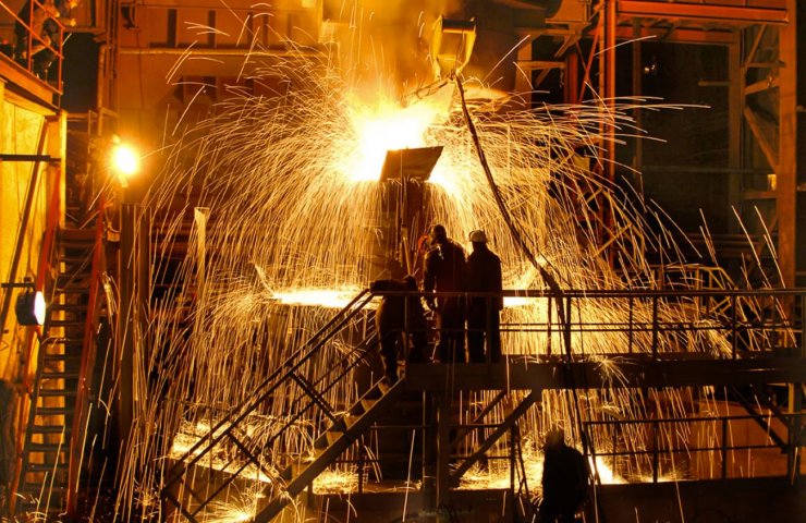 Metallurgists of the "red October" has increased the number of daily heats with the usual 7 to 10