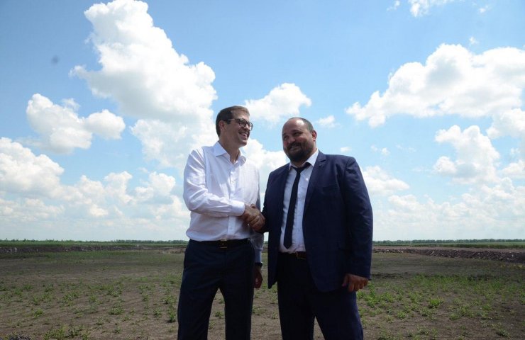 Corum signed a contract with Zaporozhye iron-ore plant in the framework of the unique project
