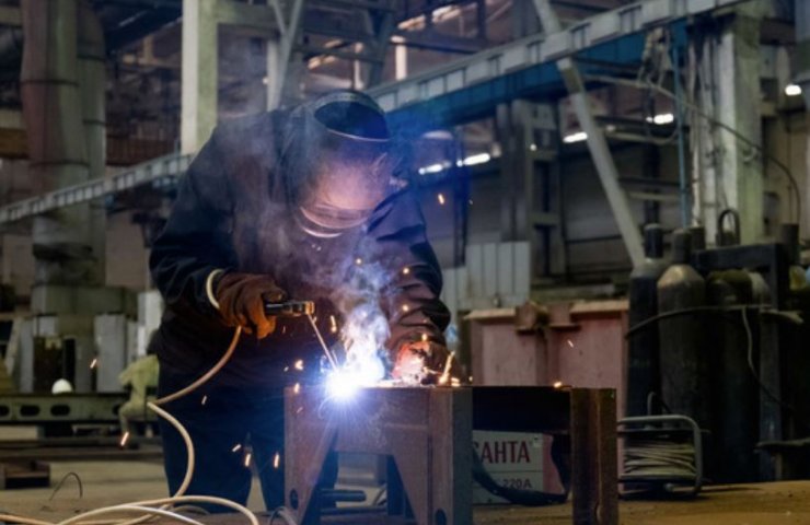 Volgograd plant will manufacture steel structures for 50 mobile towers