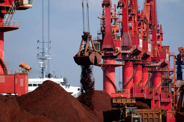 Iron ore prices in China are preparing to drop below $ 100 per ton