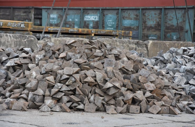 Prices for metallurgical raw materials continue to rise in regional markets