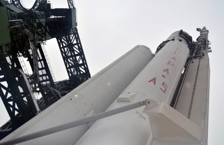 Russia launches environmentally friendly space rocket "Angara-5"