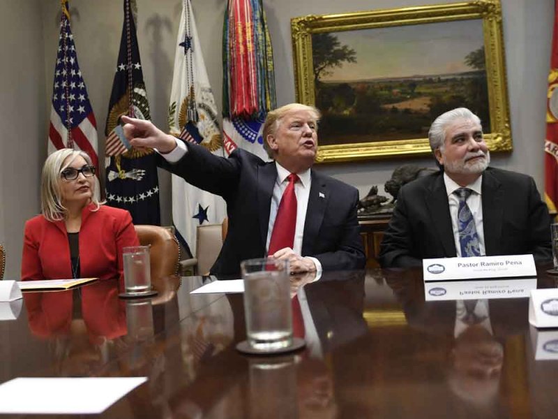 Дональд Трамп и законодатели достигли соглашения о «приоткрытии» деятельности правительства США