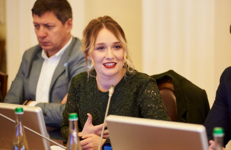 Команда Министерства цифровой трансформации представила проекты по цифровой образования и развития малого и среднего бизнеса