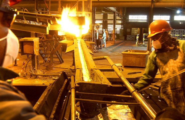 Запасы цинка на LME немного подросли