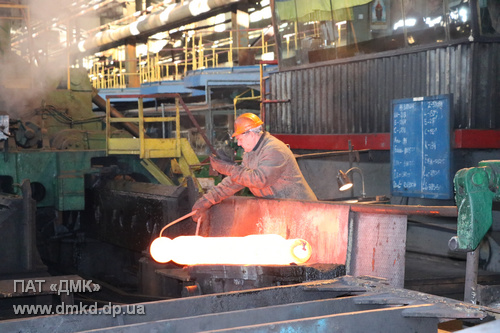 ПАО «Днепровский меткомбинат» выполнил месячную программу производства осей за 10 дней