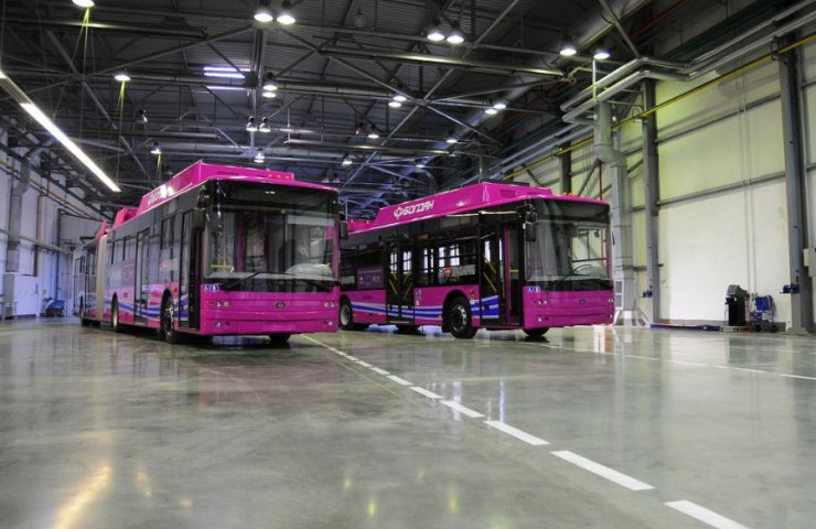 АК «Богдан Моторс» предложила Милованову поддержать отечественных автопроизводителей