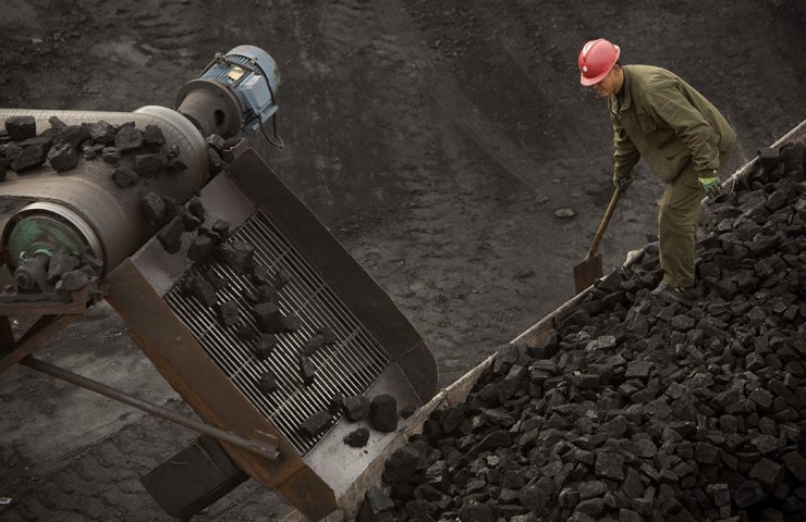 Китайские металлурги остались без монгольского кокса из-за коронавируса