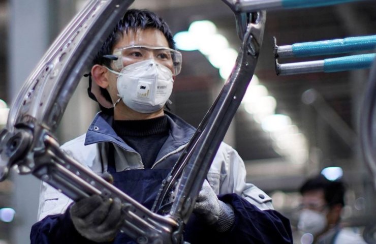 ArсelorMittal прогнозирует падение продаж и доходов из-за коронавируса