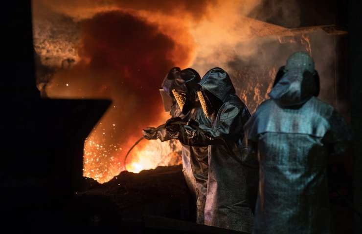 S & P Global Ratings понизило рейтинг Tata Steel до спекулятивного «В+»