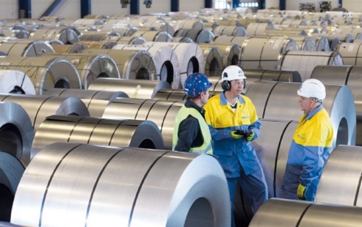 Продажи Tata Steel упали на 15%
