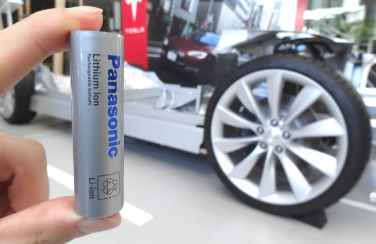 Panasonic рассказала о планах увеличения емкости аккумуляторов для электромобилей на 20%