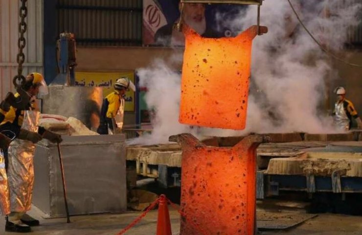 Производство стали в Иране выросло на 11,3% несмотря на американские санкции и COVID