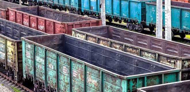 Металлурги Украины хотят продолжить эксплуатацию вагонов с истекшим сроком годности