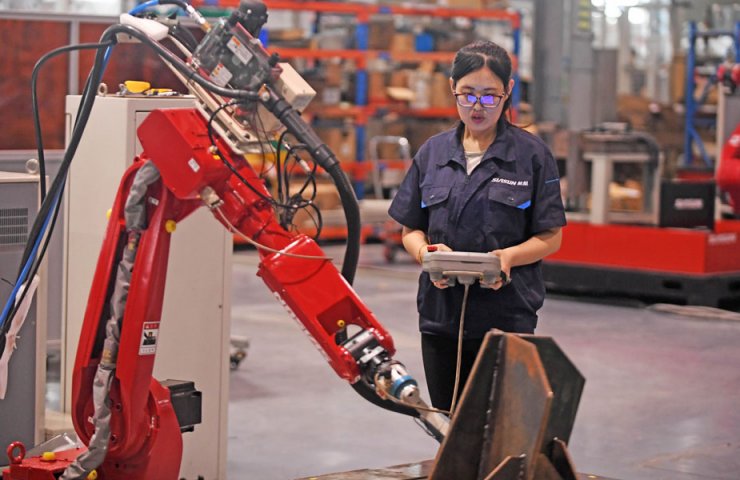Производство промышленных роботов в Китае в 2020 году выросло на 19,1%