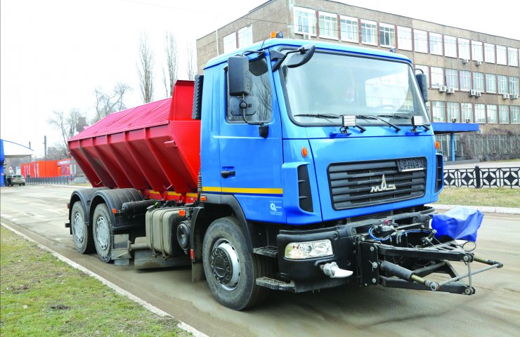 АрселорМиттал Кривой Рог покупает спецтехнику Минского автомобильного завода