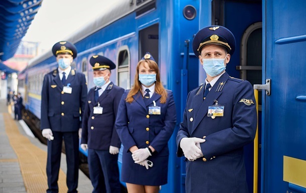 Укрзализныця повышает заработные платы сотрудников на 10% с 1 июня