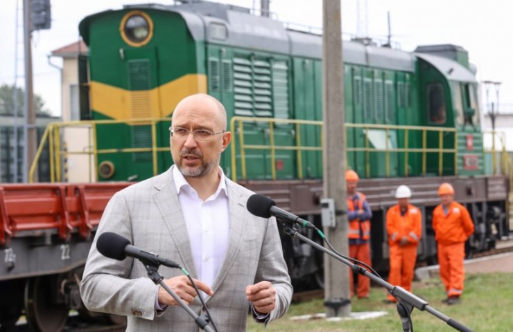 Правительство Украины будет стимулировать программы вагоно- и локомотивостроения