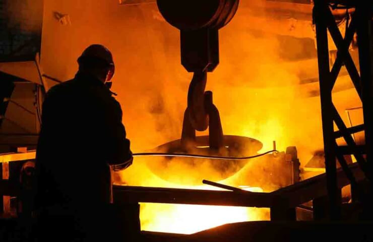 Волатильность цен наносит удар по мировому рынку стали