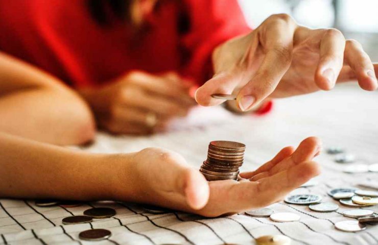 Народи Західної Африки перейменують свою валюту розриваючи останні зв'язки з Францією