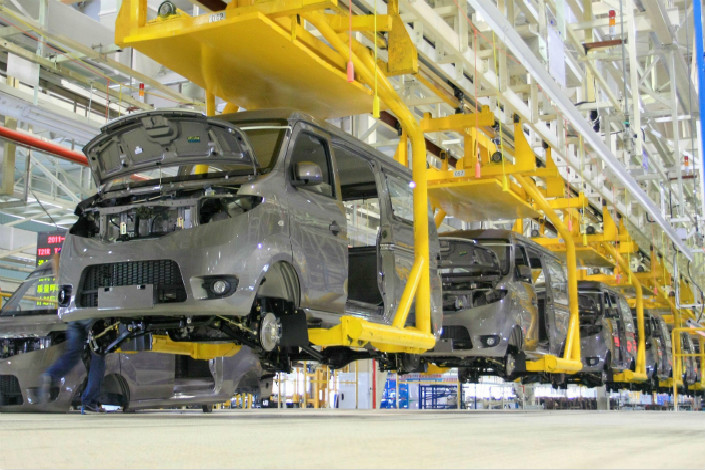 Ford Motor і Toyota Motor зупинили свої конвеєри в Китаї до 10 лютого