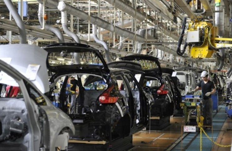 Nissan знизив прогноз прибутку на тлі падіння продажів