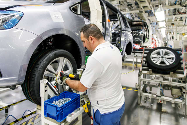 Volkswagen в Португалії скорочує виробництво автомобілів з-за нестачі робочих рук