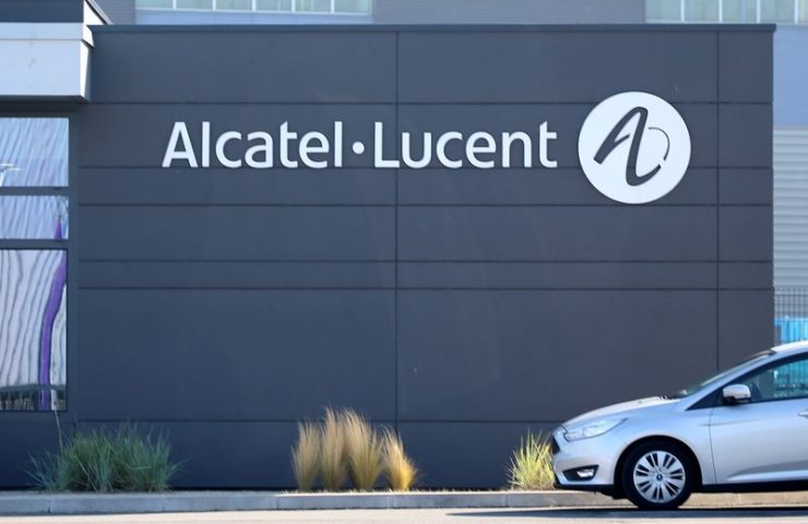 Nokia почала масові звільнення у Франції