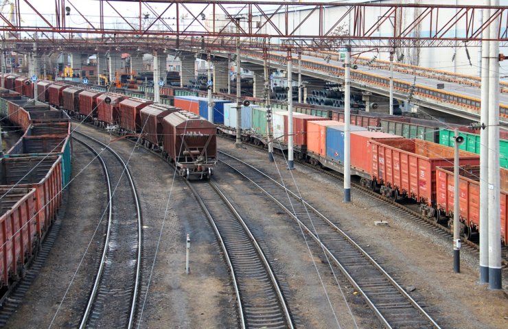 Укрзалізниця перевезла рекордні 895 тис. Тонн вантажів за добу