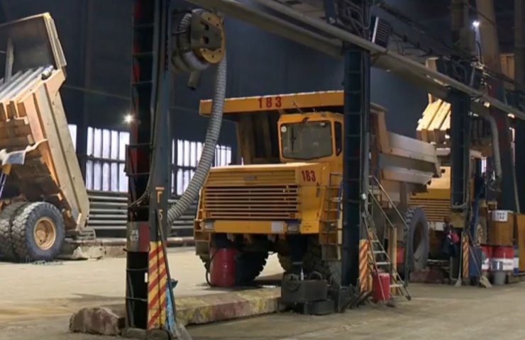 БЕЛАЗ працює над газифікацією кар'єрної техніки для російських компаній