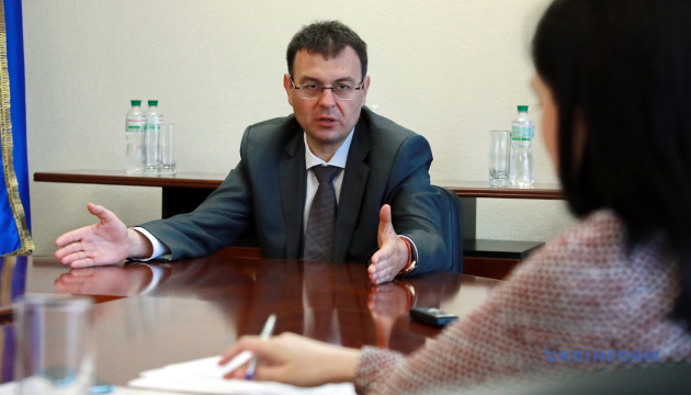Корпорація Олега Гладковського «Богдан Моторс» подає в суд на народного депутата Верховної Ради