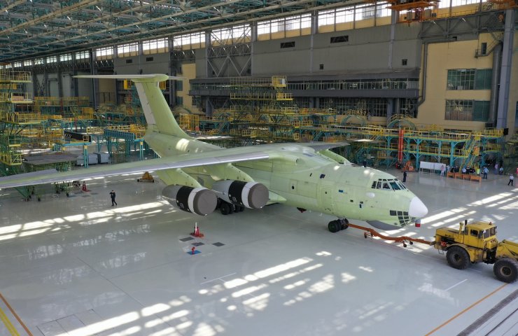 У Росії почали випускати літаки Іл-76 на конвеєрі
