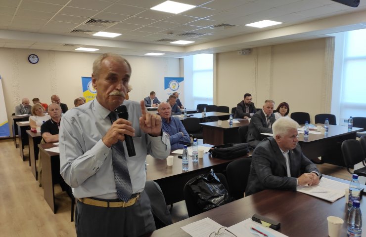 7 жовтня профспілки виведуть людей на всеукраїнську акцію протесту