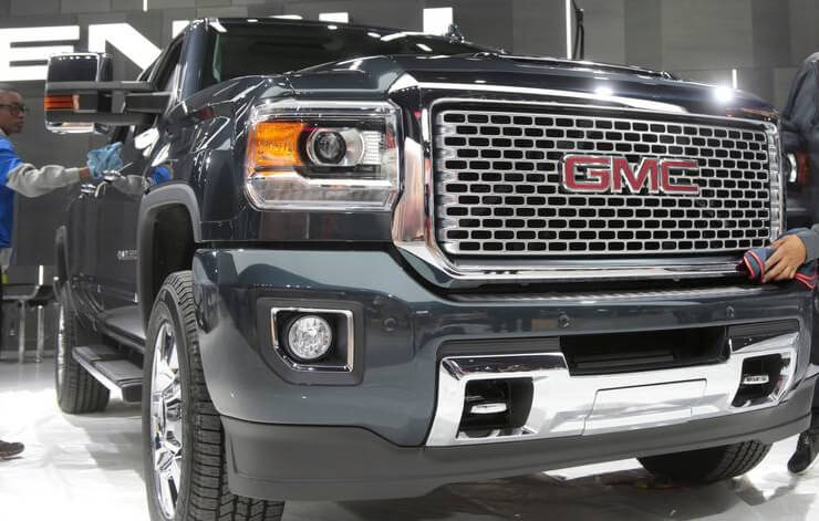 General Motors поступився першістю на ринку США японської Toyota через дефіцит чіпів