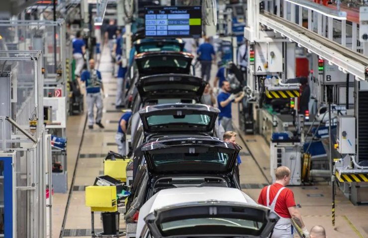 General Motors і Volkswagen йдуть ва-банк, роблячи ставку на електромобілі