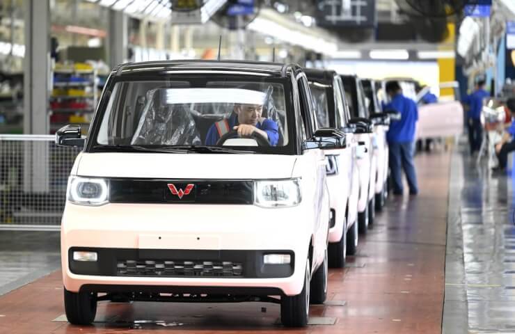Китай поставив новий рекорд виробництва та продажу автомобілів