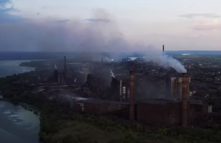 Робочі ПАТ  "ДМК " звернулися до Зеленському з проханням націоналізувати підприємство (Відео)